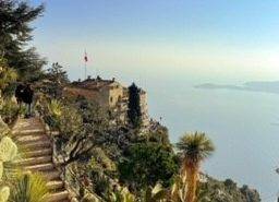 Location de voitures de luxe à Eze